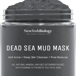 get rid of sebaceous filaments with mud mask 